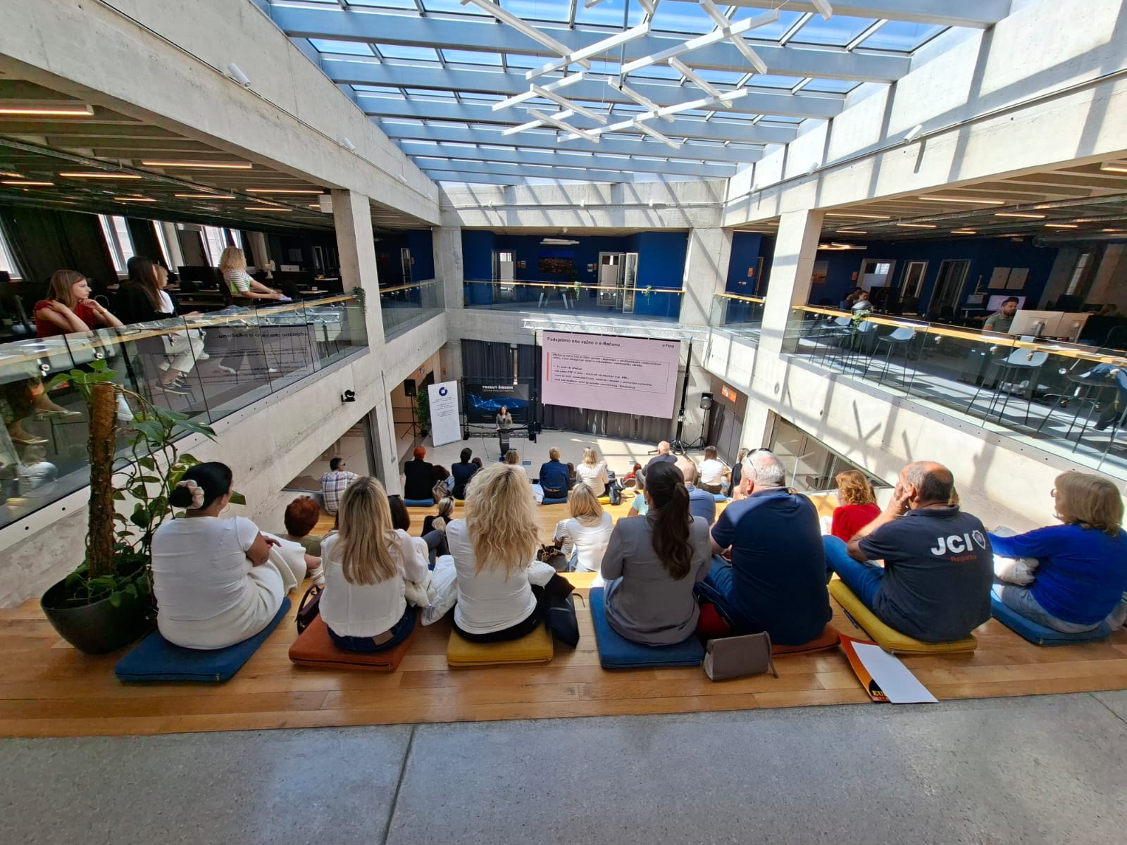 TROKUT AKADEMIJA – PODUZETNIČKI RAST predstavlja edukaciju “FINANCIJE BEZ FILTERA I i II”